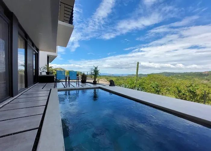 Oceanview Modern With Pool Ferienhaus Coco